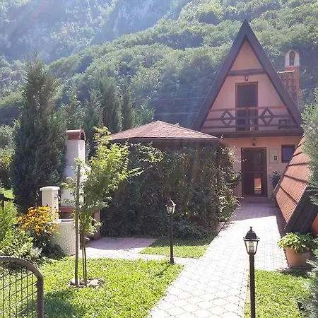 Apartament Viola I Detelina Perucac